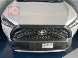 تۆیۆتا کۆرۆلا کرۆس